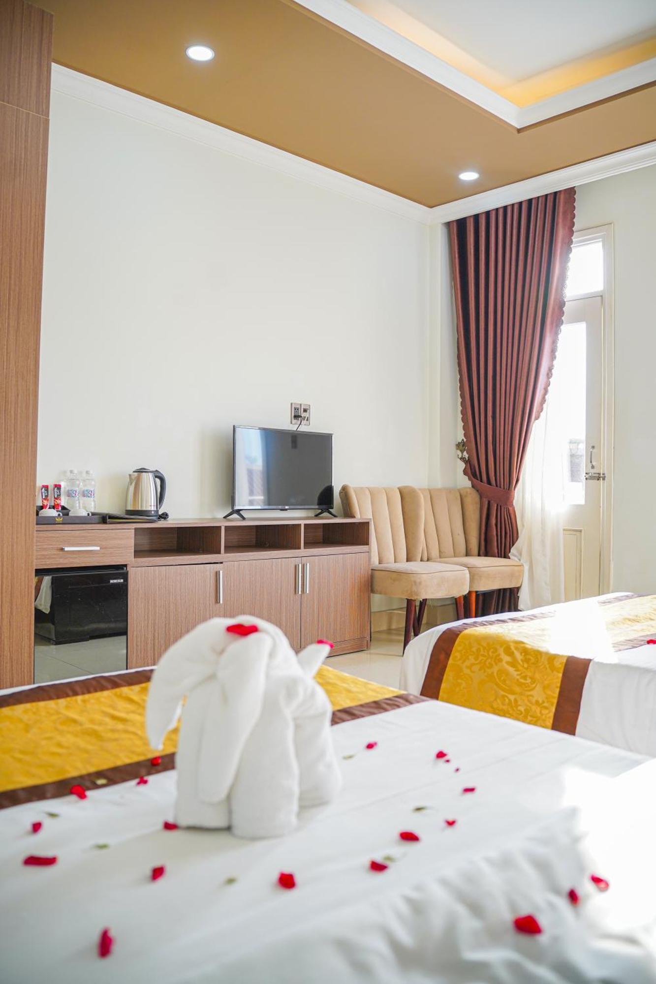 Dat Anh Hotel Hue Exterior foto